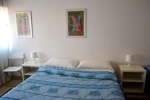 Couette-café Mestrina 5*